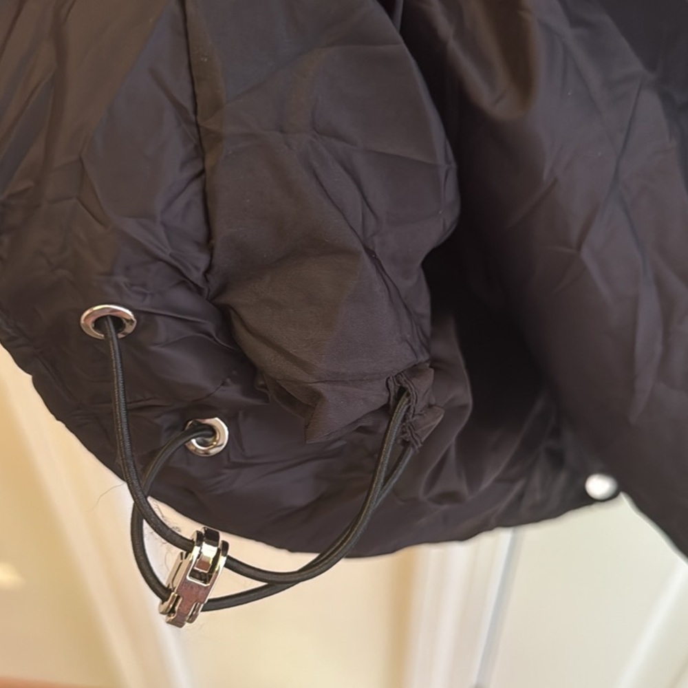 Modern Bubble Black Down Puffer Coat! In it’s signature orange bag! Size L - Picture 8 of 15